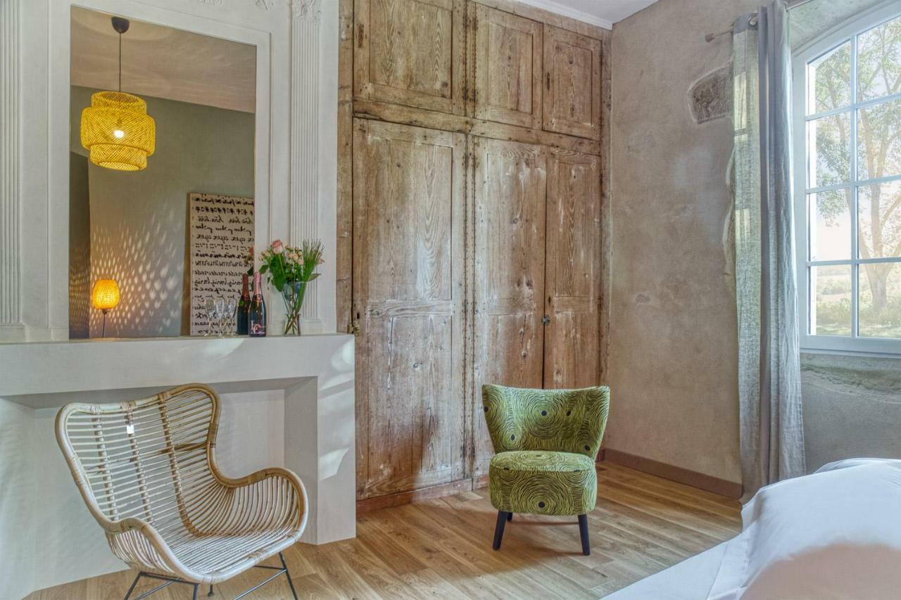 Le Château de Camille Saint-Jean-le-Comtal Extérieur photo